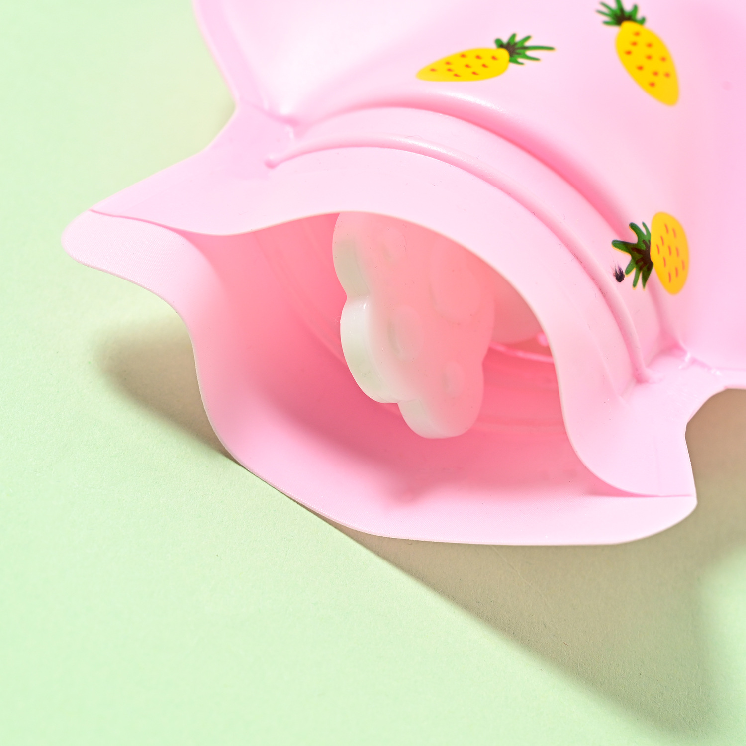 Winter thick cartoon water injection hot water bag cute girl heart warm handbag student portable water hand warmer wholesale