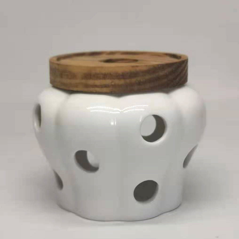 Spot White Ceramic Garlic Jar, Ceramic Garlic Storage Jar, Breathable Garlic and Ginger Storage Jar