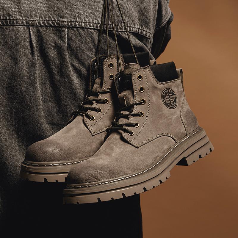 New Casual Shoes for Couples Running Volume First Layer Pigskin Martin Boots