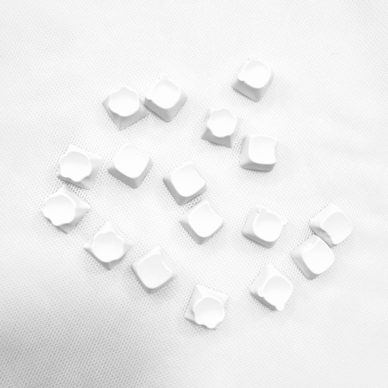 Cross-border white material 1U key cap customized mechanical keyboard key cap cute animal key cap