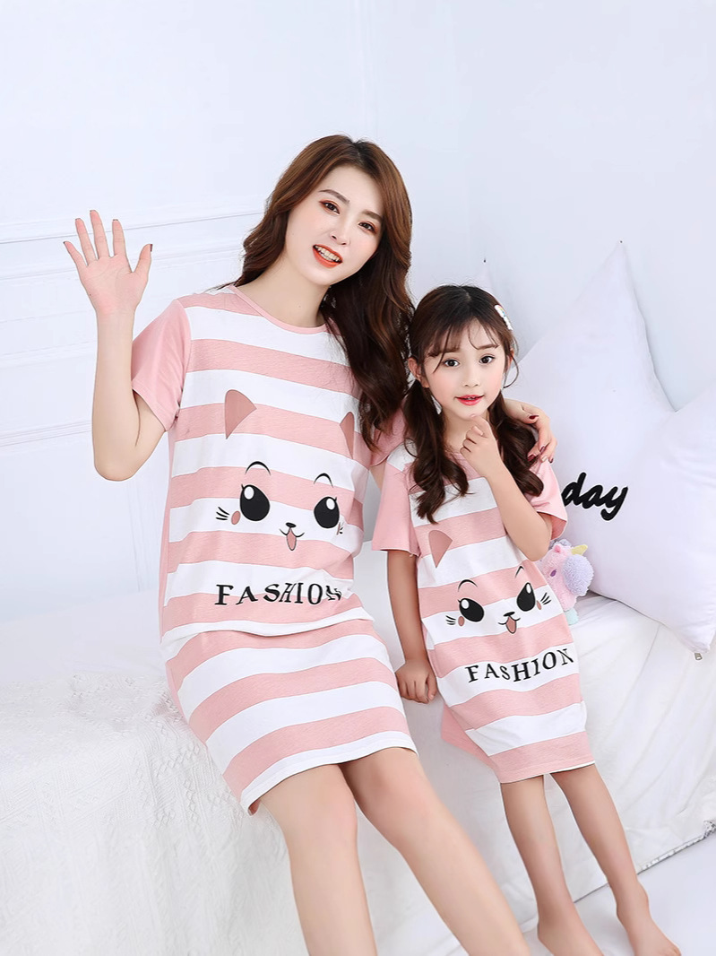 Children's Home Clothes Summer Thin Girl's Little Girl's Cute Cartoon Short-sleeved Pajamas Pure Cotton Parent-child Loose Nightgown