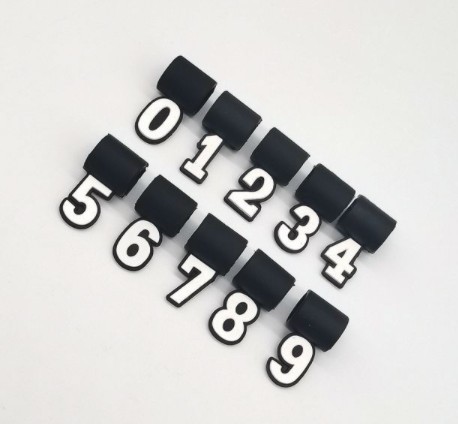 Подвеска в виде номера бейсбольной команды