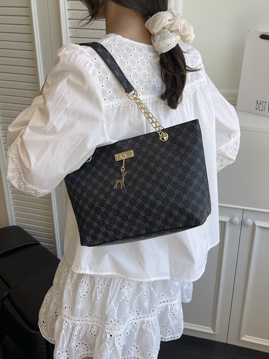 Casual Retro Large Capacity Tote Bag Women's 2023 New Popular Easiest for Match Deer Shoulder Bag Commuting Handbag