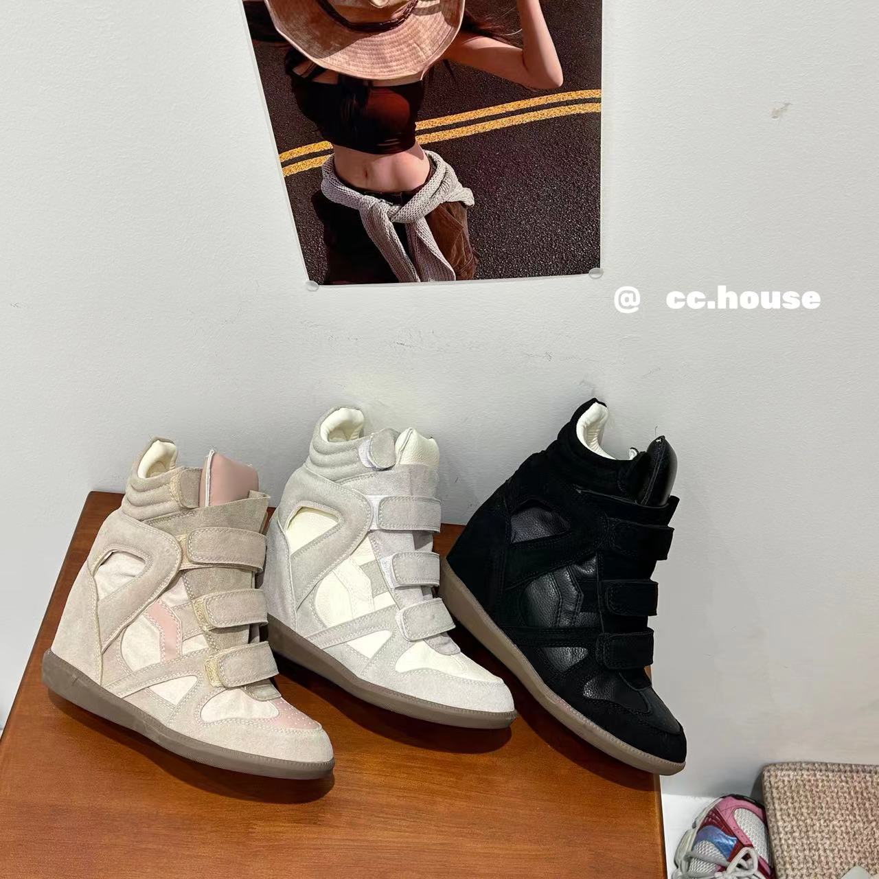 New 2025 Inner Height Increasing Shoes for Women, High-Top Color-Blocked Round-Toe Flats Casual Shoes, Versatile Velcro Sneakers for Women