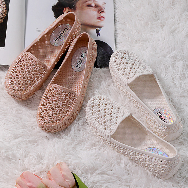 Spring new casual women's shoes White shoes women's PVC sandals female nurse hole middle-aged and elderly mother outdoor shoes