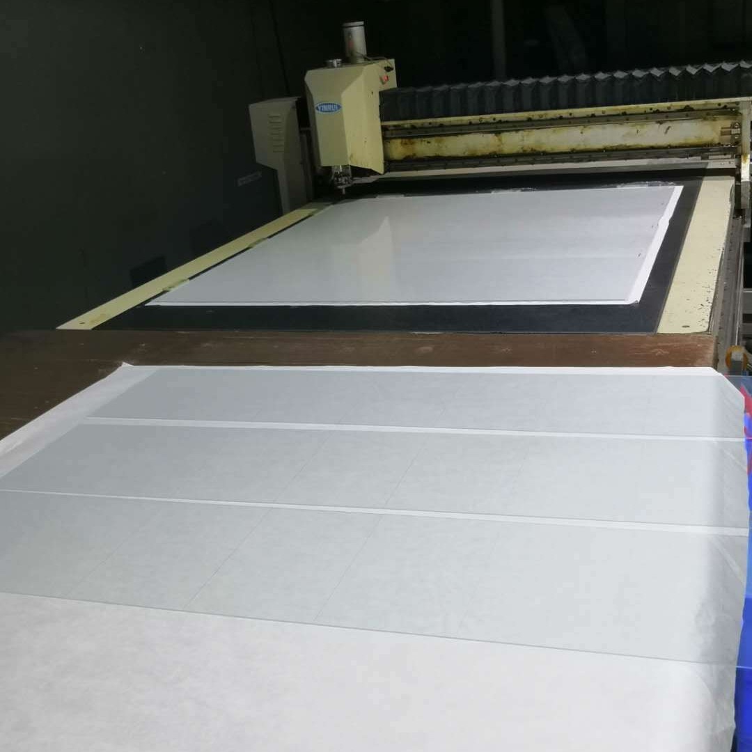 Corning Gorilla в наличии 0.5мм высокоалюминиевое кремниевое стекло Gg3 0.7-1.1мм-1.3-1.5мм может быть нарезано и целым