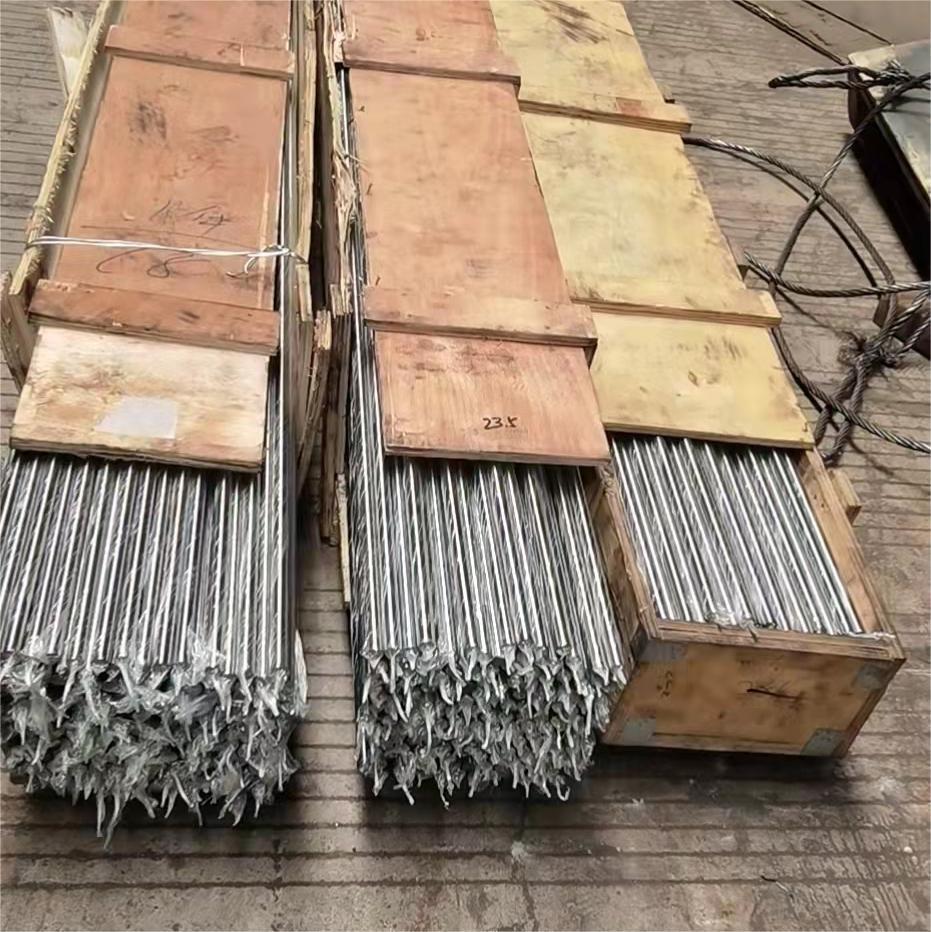 16Mncr5H Оптическая ось Круглая балка 20Crmnh Холодно вытянутая круглая сталь 20Mncr5 Стальная пластина 15Crmn Стальная труба Твердый сырой круг