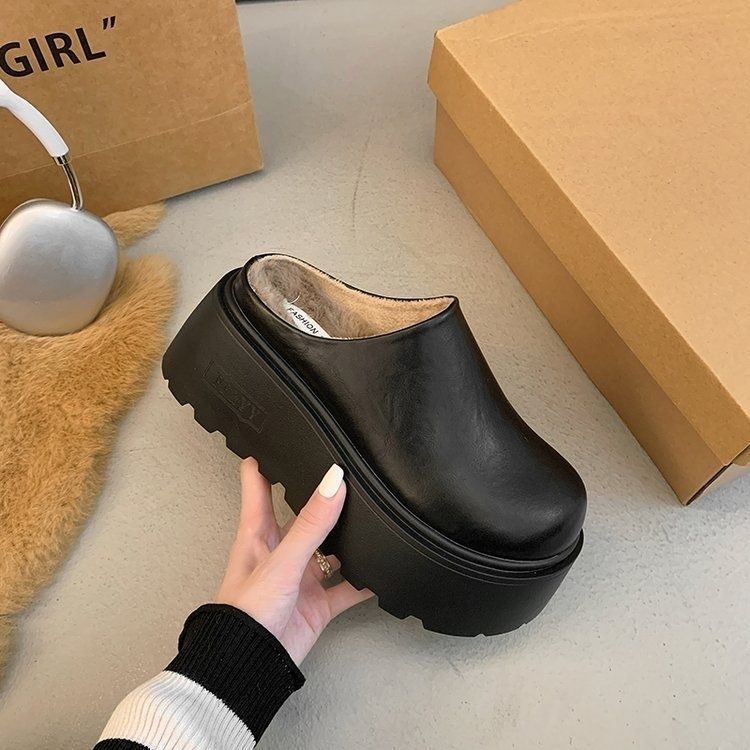 Теплые закрытые мюли с толстой подошвой для повседневного использования, универсальные мюли с увеличением роста и полупятой, стиль 2024 года