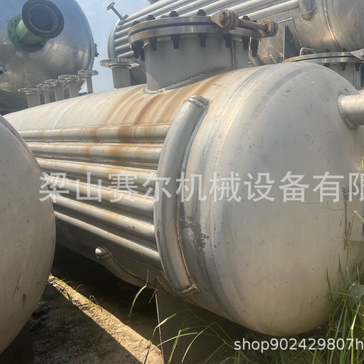 Горизонтальный резервуар для хранения из нержавеющей стали, с обогревом спиралью, горизонтальный буферный бак, 2000 литров, высокий резервуар из нержавеющей стали