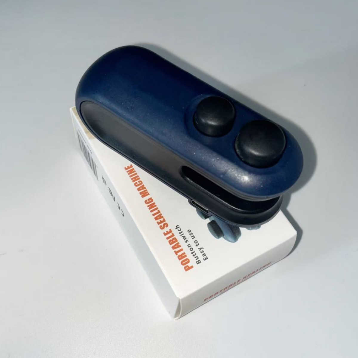 Cross-Border Popular Mini Sealing Machine, Dual-Purpose Cutting and Sealing Buttons, Easy to Prevent Hand Injuries, Snack Preservation Sealing Machine, Direct Sales