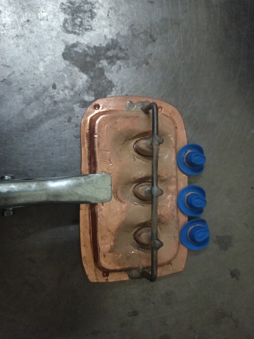 Professional Manufacturing of Various Spray Molding Molds, Spray Painting Molds, Clamp Molds, Side Mold Covering Molds, Spray Painting and Spray Molding Fixtures