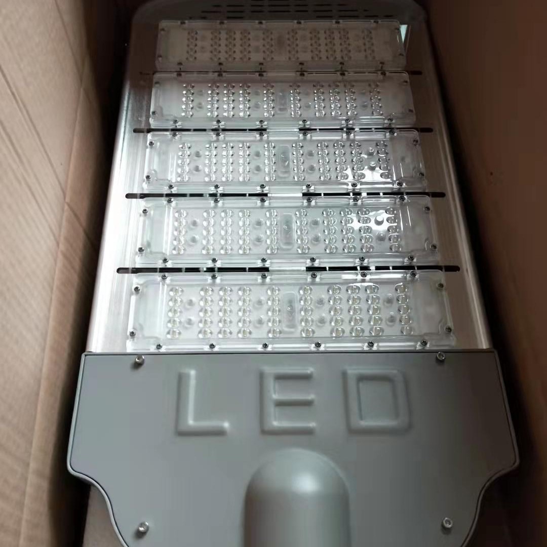 Outdoor municipal road square community rural courtyard lighting waterproof lightning protection led mains module street lamp head