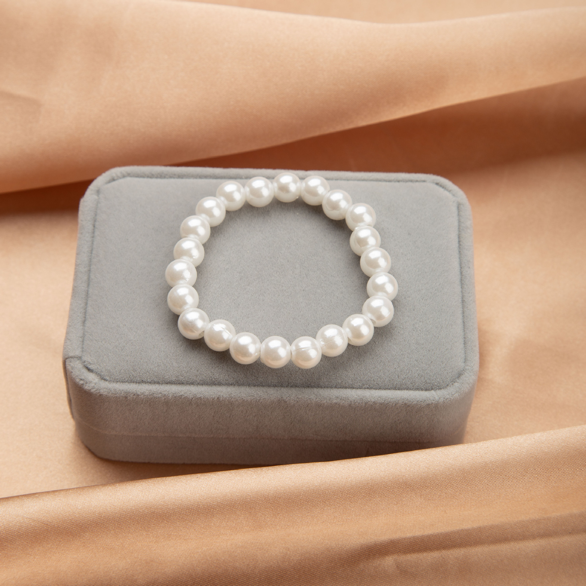 Простой круглый браслет из жемчуга 8MM Нишевый сладкий имитационный пластиковый браслет для мужчин и женщин