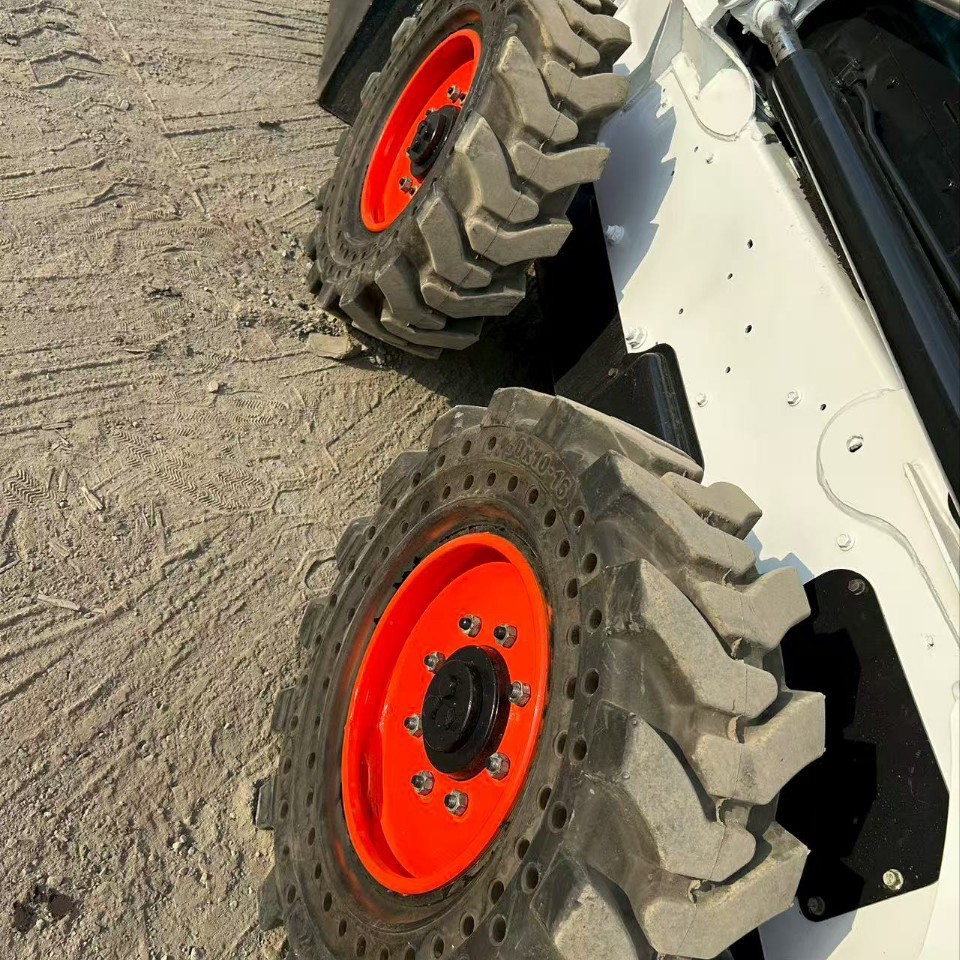 Bobcat Sms630 Skid Steer Machine,Garbage Removal Road Sweeper,Sm 550Sliding Machine