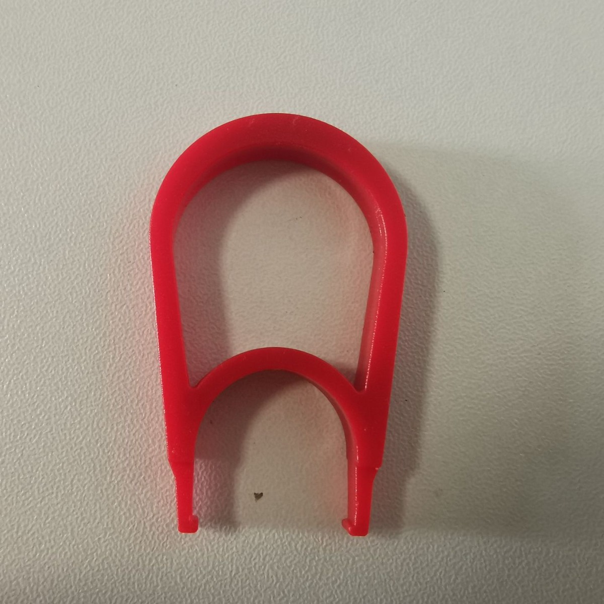 Keyboard key puller mechanical keyboard key puller is suitable for all kinds of keyboard key puller key puller