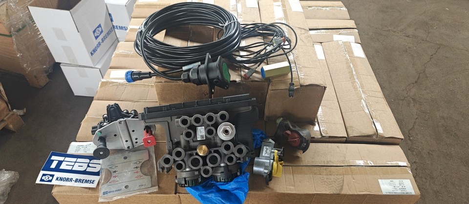 Модуль управления прицепом Knorr Ebs K110602V01K110602V01N00K110619V04N