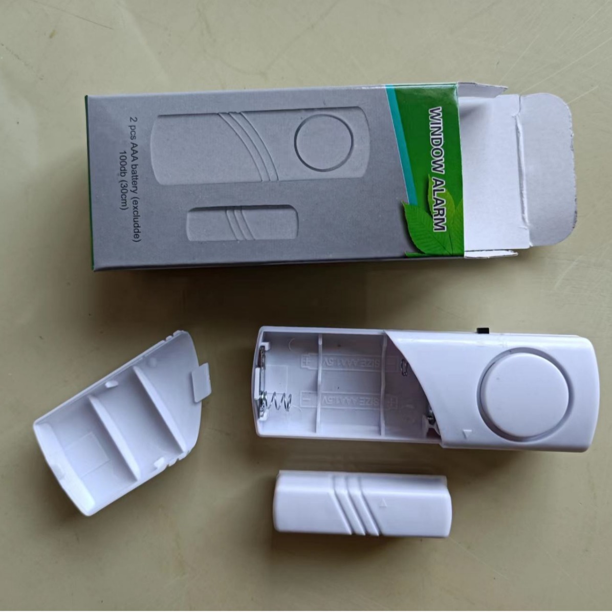 No. 7 battery door and window alarm box with few defective products (for export)