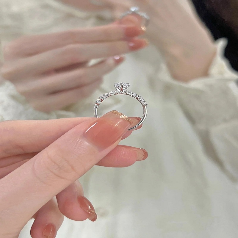 S925 Sterling Silver Honeycomb Star Dream Six-Claw Wedding Ring One Carat Moissanite Ring Female Tiktok Live Broadcast