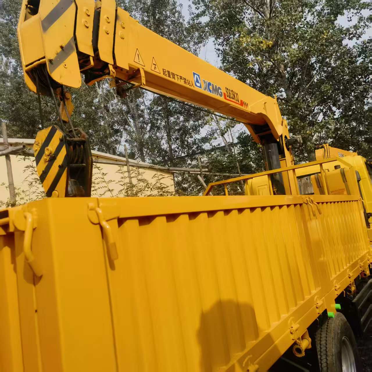 Exported to Russia Isuzu Small 5-Ton Truck Crane 3.2 Tons 4 Tons 6.3 Tons Truck Crane