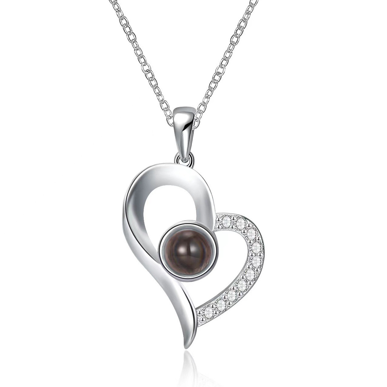 Cross-Border Hot-Selling 100 Languages ​​Projector Necklace Amazon Fashion Versatile Heart Pendant High-End Clavicle Chain