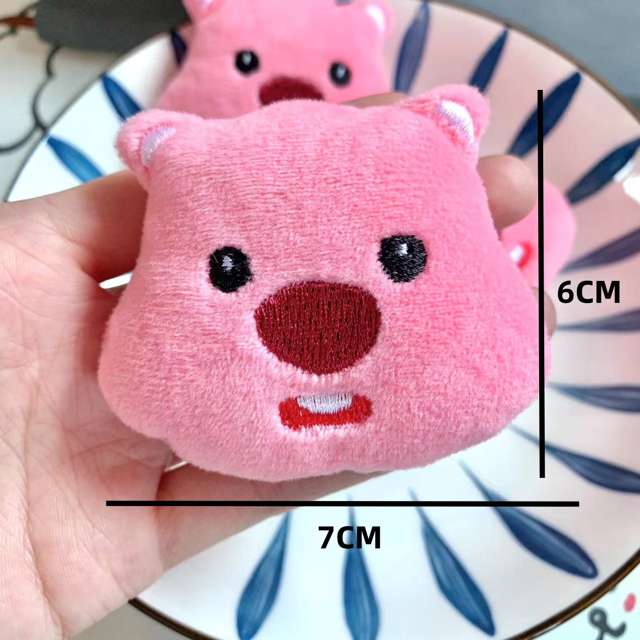 Plush Cartoon Beaver Loopy Children's Hat Slippers Clothes Brooch Accessories Accessories Hand Gift Bag Decoration