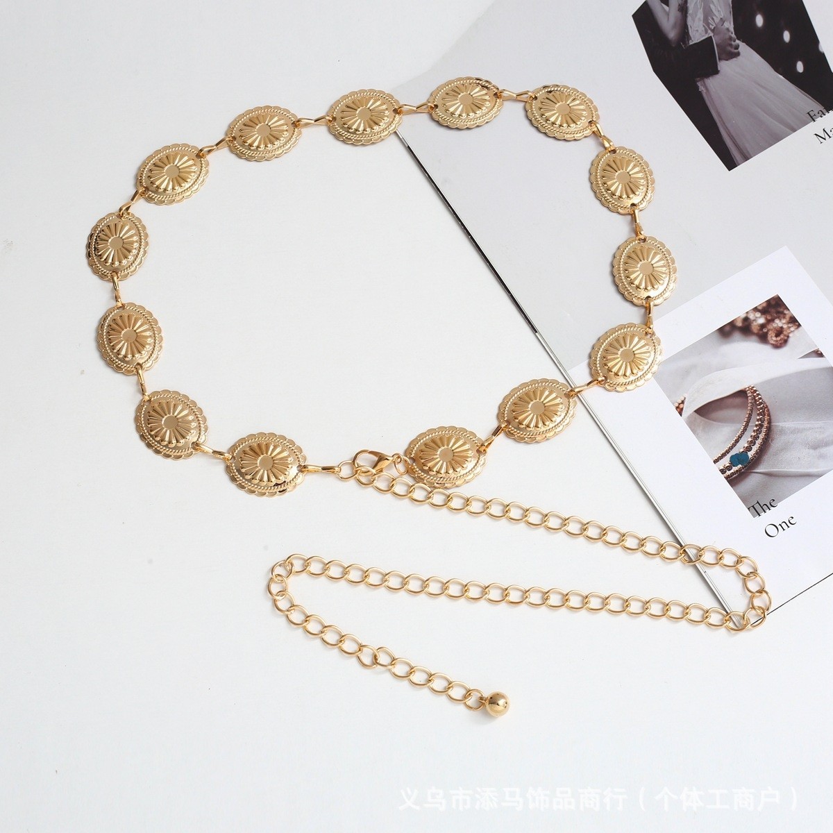 Vintage Metal Chain Waist Chain for Women to Wear with Skirts, Fashionable Decorative Chain Thin Belt, Versatile Ins Trendy Belt