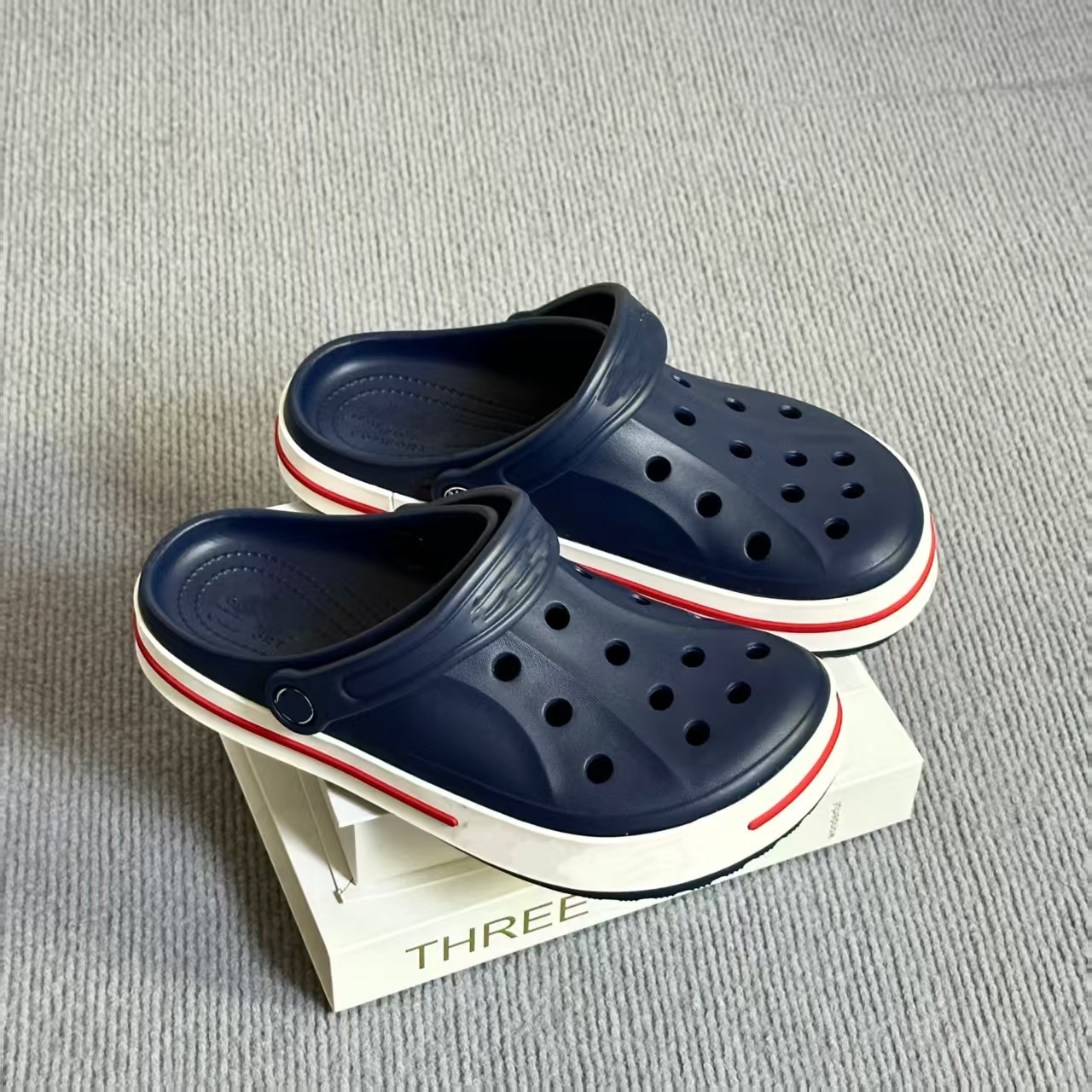 Eva Croc Shoes Men's and Women's Couple Slippers Non-Slip Outdoor Beach Casual Shoes Home Easiest for Match Sandals and Slippers