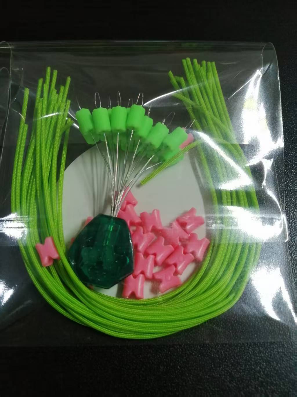 Knotless self-locking rod tip buckle suit large, medium and small three models a pack of twenty assembled main line group fishing accessories beans