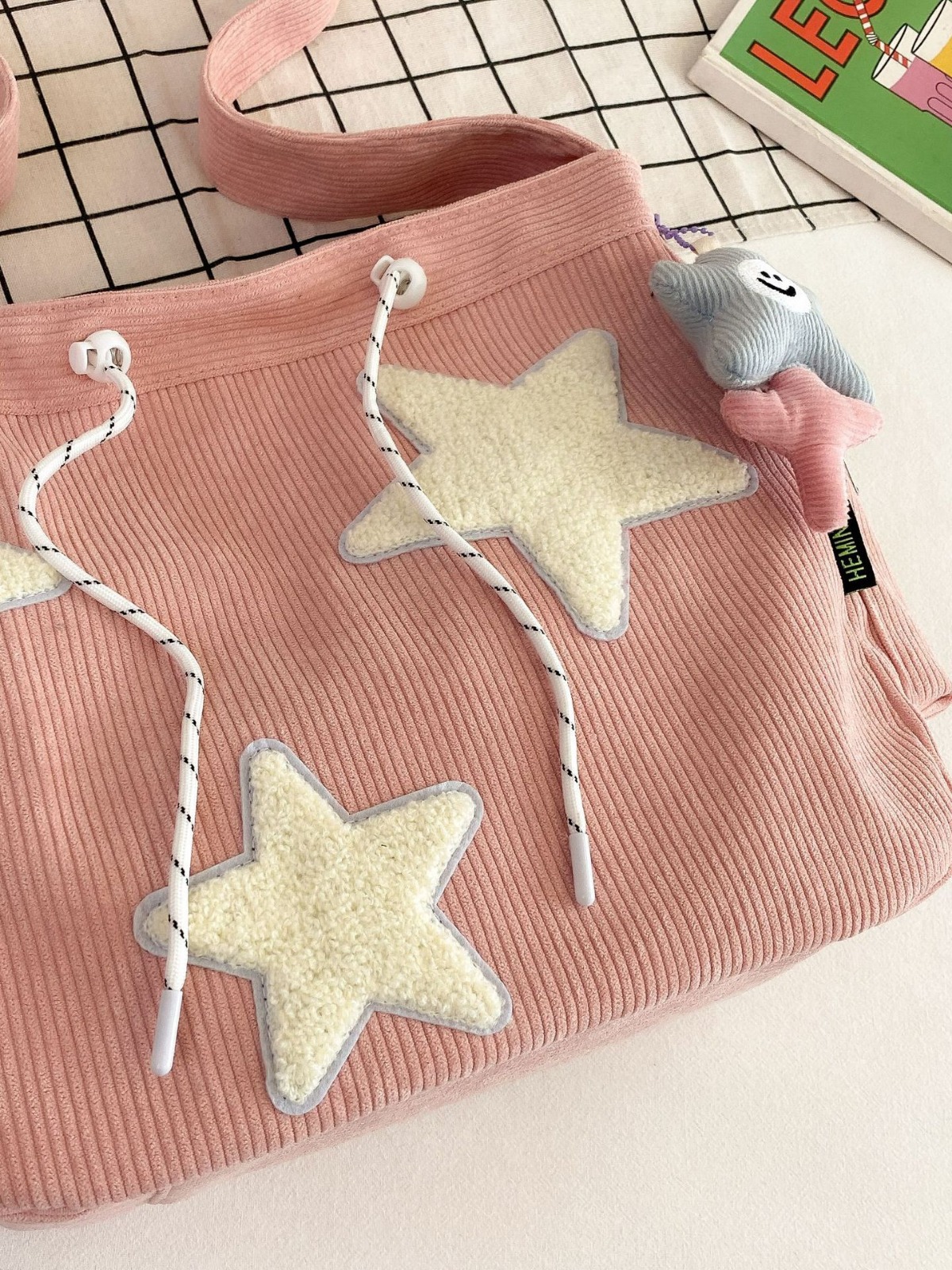 Cross-Border Large-Capacity Corduroy Women's Single Shoulder Bag High-End Five-Pointed Star Crossbody Cute Student Tote Bag Factory Batch