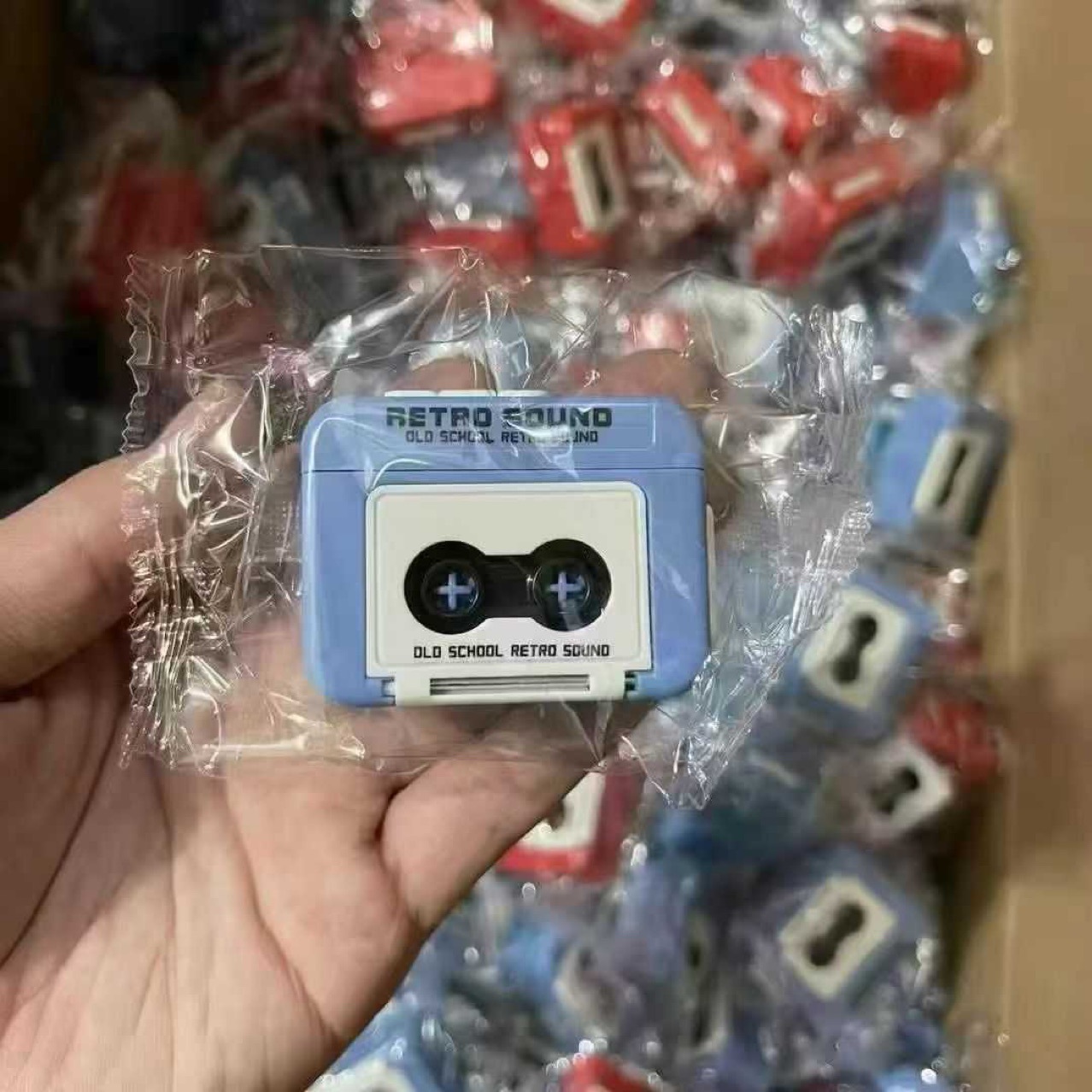 Trendy Retro Cassette Player Keychain Mini Singing Fun Music Keychain Toy Ornament