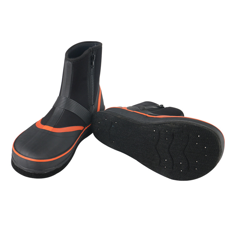 New Men's Rain Boots Medium Tube Water Shoes Outdoor Breathable Fishing Resistant Rain Boots Medium Felt Bottom Fishing Shoes