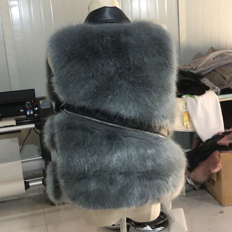 Fur Vest Women's Short Outwear Slim Fashion Young Style Winter Versatile 2023 Splicing Imitation Fox Fur Winter