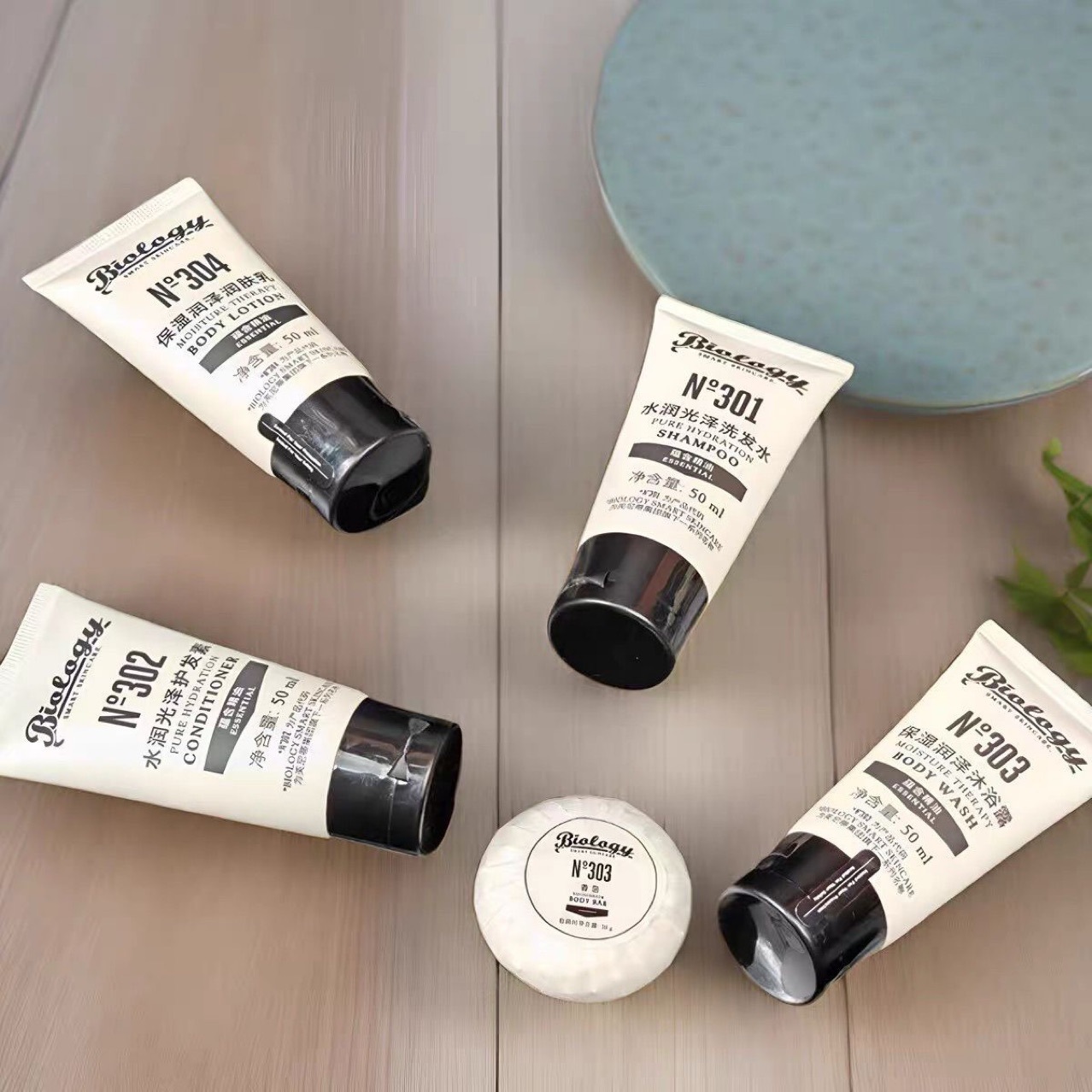 Шампунь, кондиционер и гель для душа от Jumeiya Hotel, Австралия