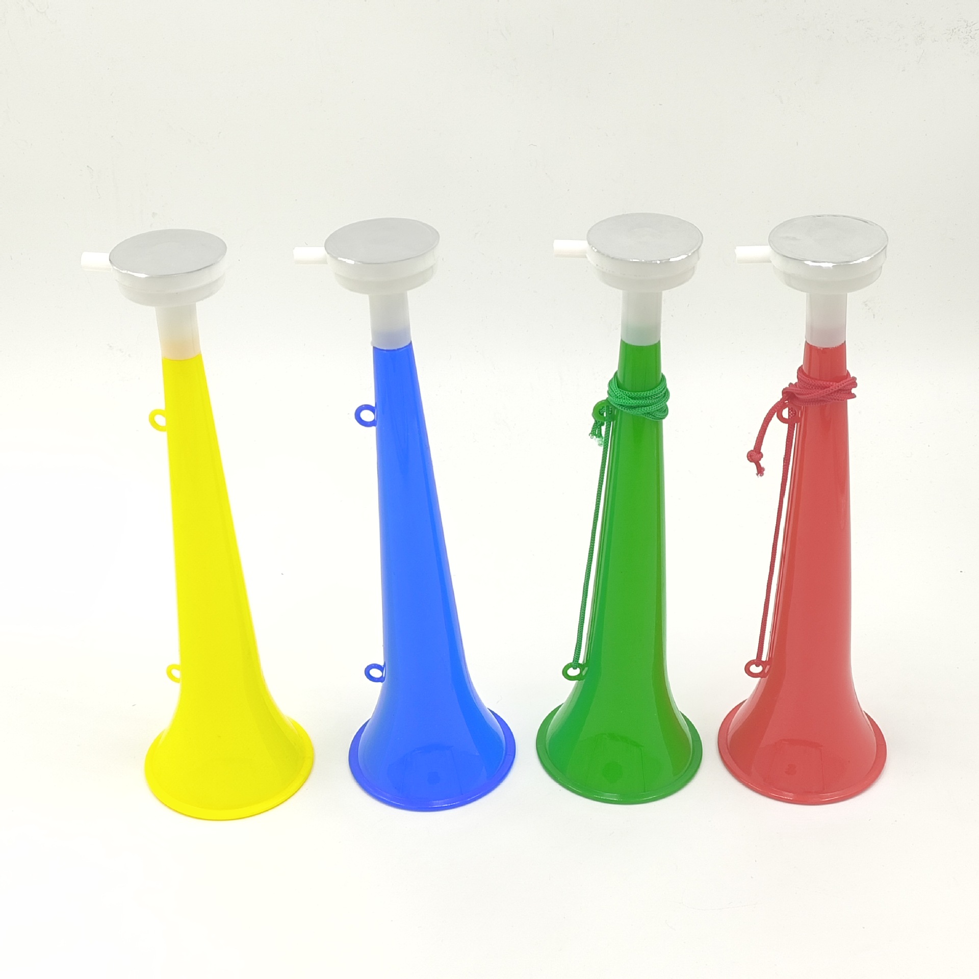 Гудок для болельщиков, атрибуты чемпионата мира, можно повесить национальные флаги, игрушки для спортивных игр и чирлидинга, гудки для детей