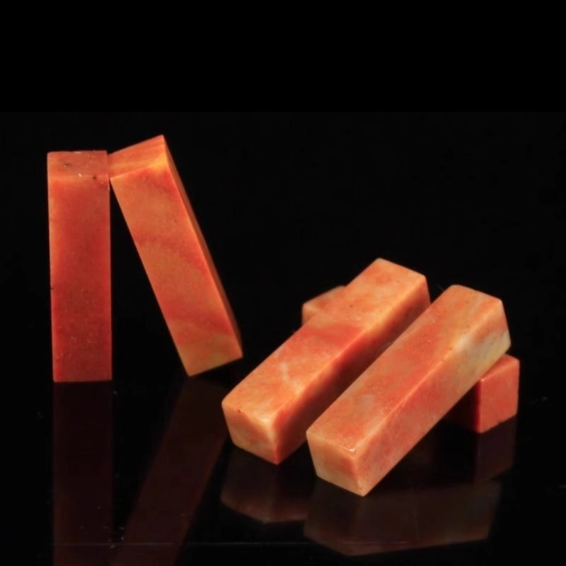 Zhejiang red red stone 1*1*4CM India stone practice chapter seal cutting gold stone seal Shoushan stone a generation of hair