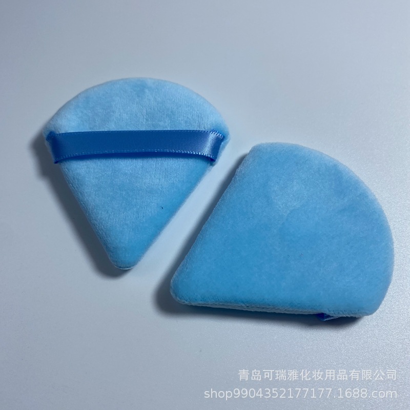 Spot triangular powder puff fan-shaped short velvet dry powder puff Crystal velvet triangular powder puff honey powder powder powder puff wholesale
