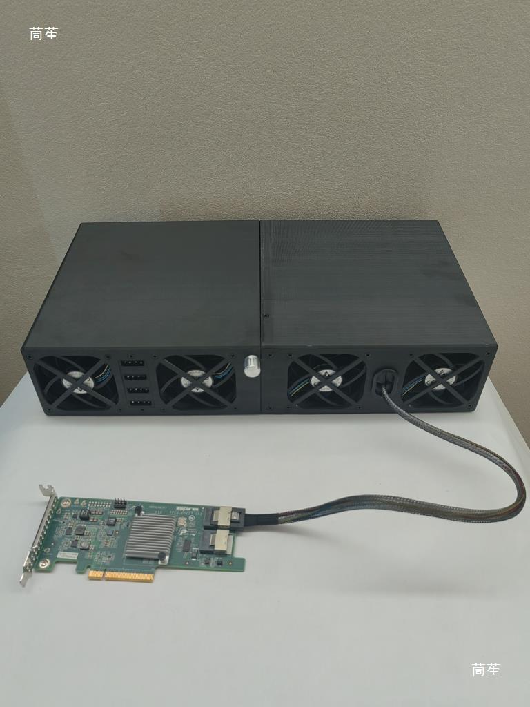 12-bay Expansion Cabinet External Storage Box nas Black Skirt 12g Expander Backplane Can Be Series