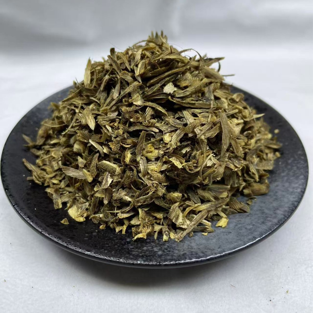 Condensing Natural Essence: Yinge Green Qinan Silk Fragments, Fragrant and Elegant, Original Wood Silk Fragments, Sweet and Cool Intertwined