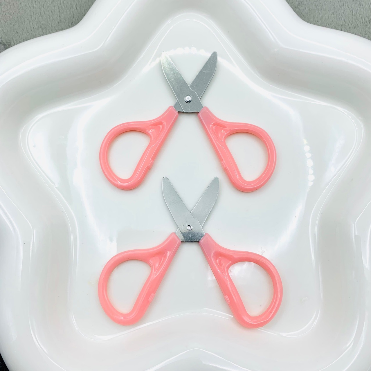 stainless steel safety handmade scissors children diy pink scissors thread plastic small scissors mini round head scissors