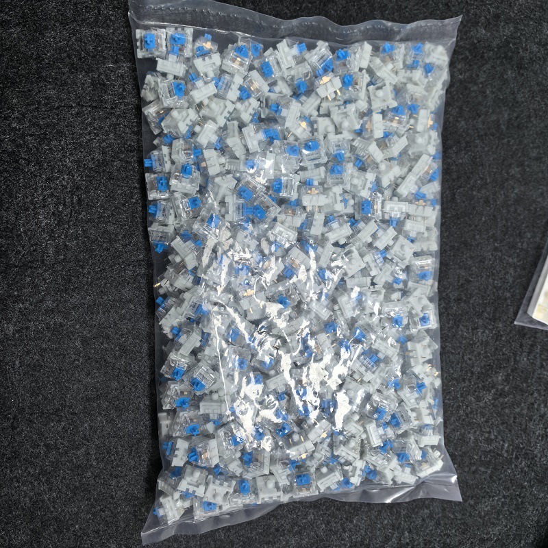 in stock wholesale cross-border mechanical keyboard green shaft red shaft tea shaft customized hot swap switch three-legged cross axis