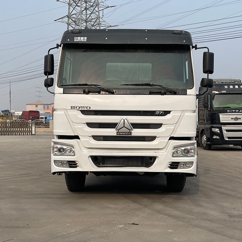 Sold to Africa Howo Concrete Mixer Truck 6*4 Commercial Concrete Transport Truck 12 Cubic Meters Commercial Concrete Mixer Tank