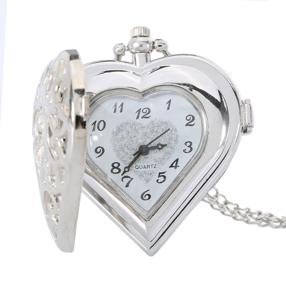 Cross-border Hot Sale Retro Hollow Heart-shaped silver Pocket Watch Creative Flip Quartz Hanging Chain Love Pocket Watch Factory Outlet
