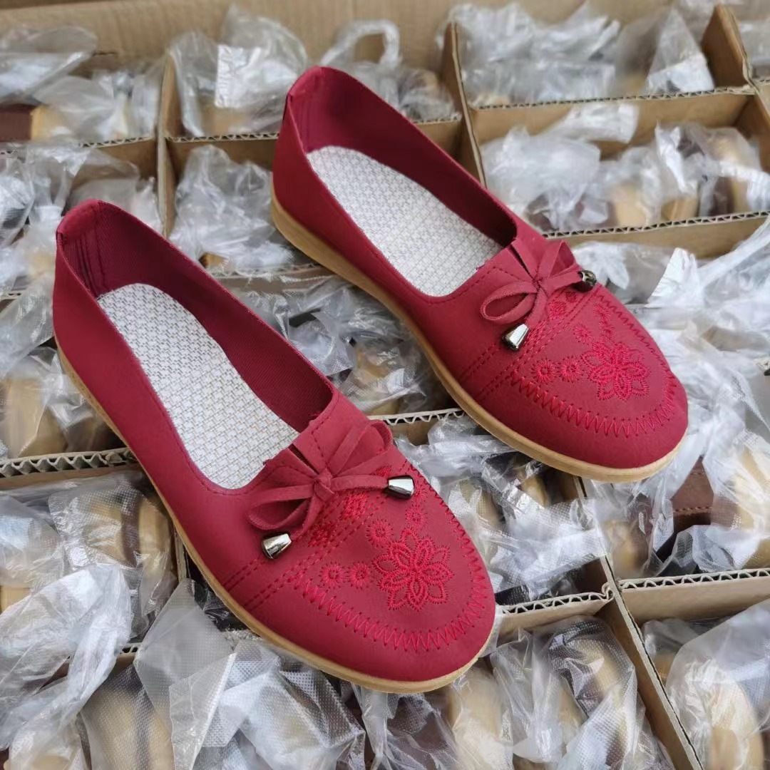 New Style Old Beijing Cloth Shoes for Women, Flat Shoes, Slip-On, Breathable Leather, Casual, Versatile, for Mothers