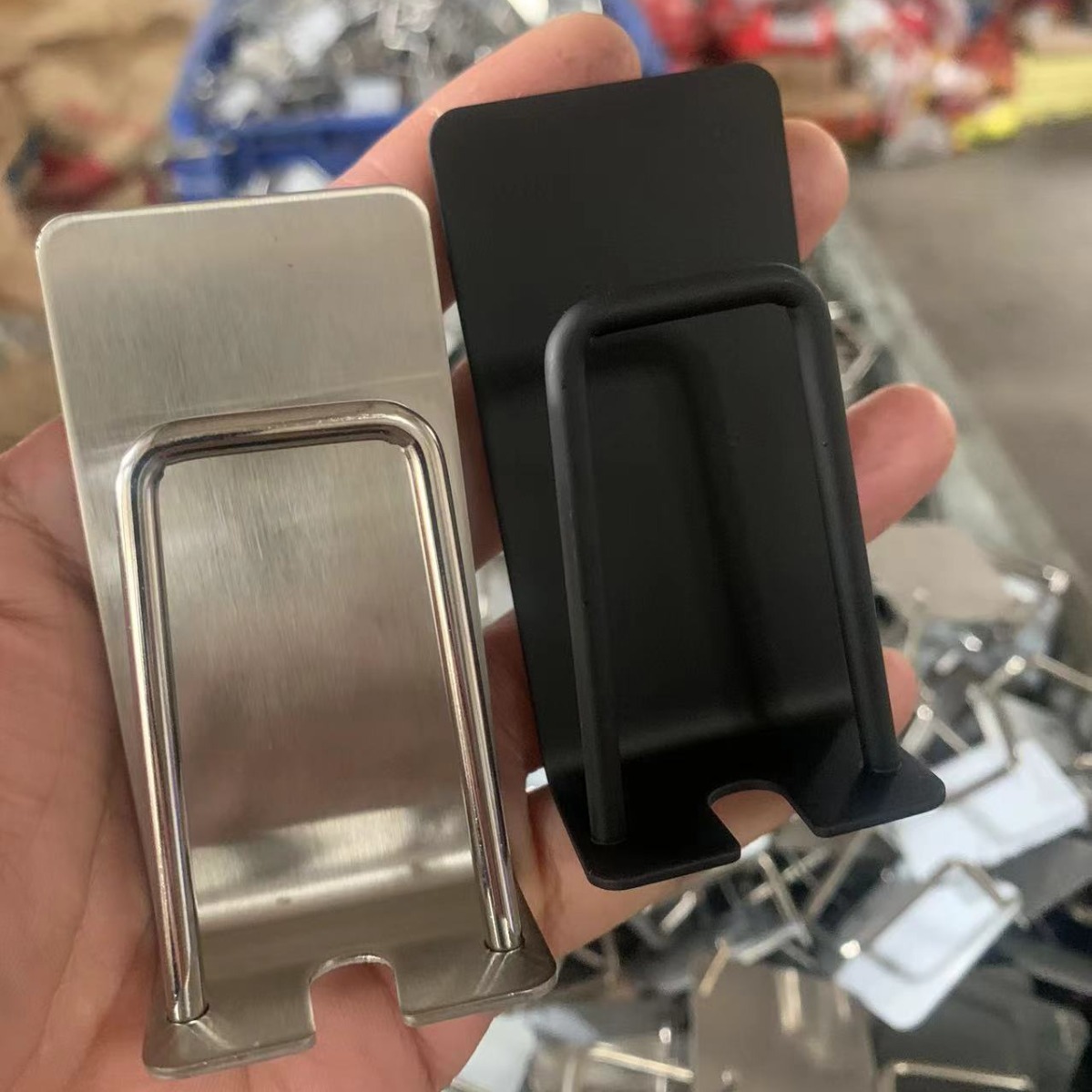 Stainless Steel Toothbrush Cup Holder Punch-free Toothbrush Storage Rack Bathroom Wall-mounted Self-adhesive Mouthwash Cup Toothbrush Storage Rack