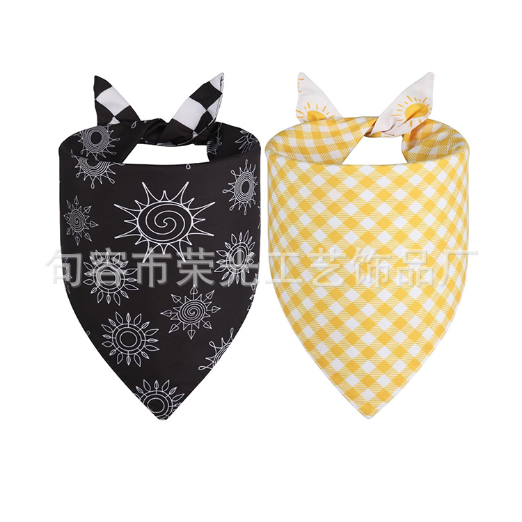 Dog and Cat Saliva Towel New Printed Pet Triangle Towel Small and Medium-Sized Dog Pet Scarf Birthday Holiday Decoration
