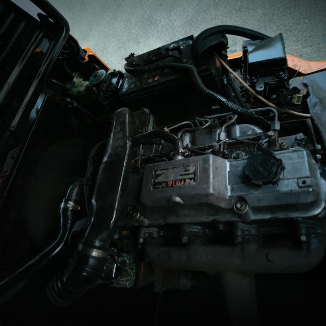 Used Toyota Fd30 Fd50 Diesel Forklift with Middle Cylinder Side Shift for Sale