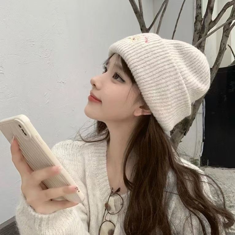 2025 New Kidsren's 2-Piece Suit Cute Embroidered Puppy Knitted Woolen Hat Versatile Scarf for Boys and Girls to Keep Warm