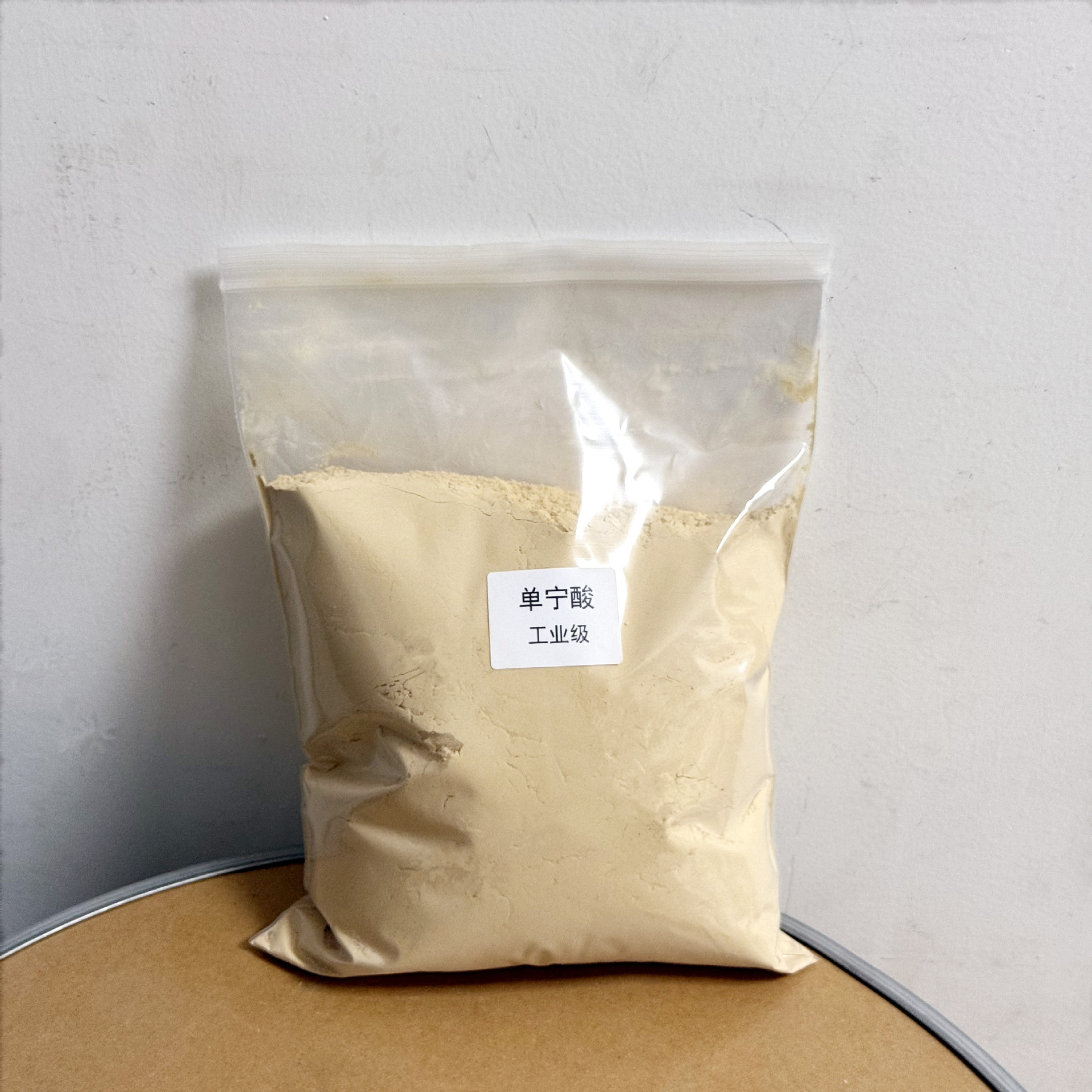 Tannic Acid 81% Industrial Grade Tannic Acid for Rust Removal and Anti-Corrosion Emulsion Adhesive for Leather Tanning and Water Treatment