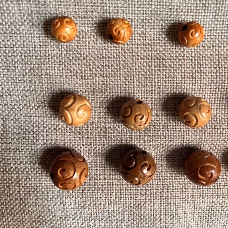 Factory direct supply peach wood carving auspicious cloud beads ornaments wooden crafts back Cloud Lotus with beads loose beads wholesale