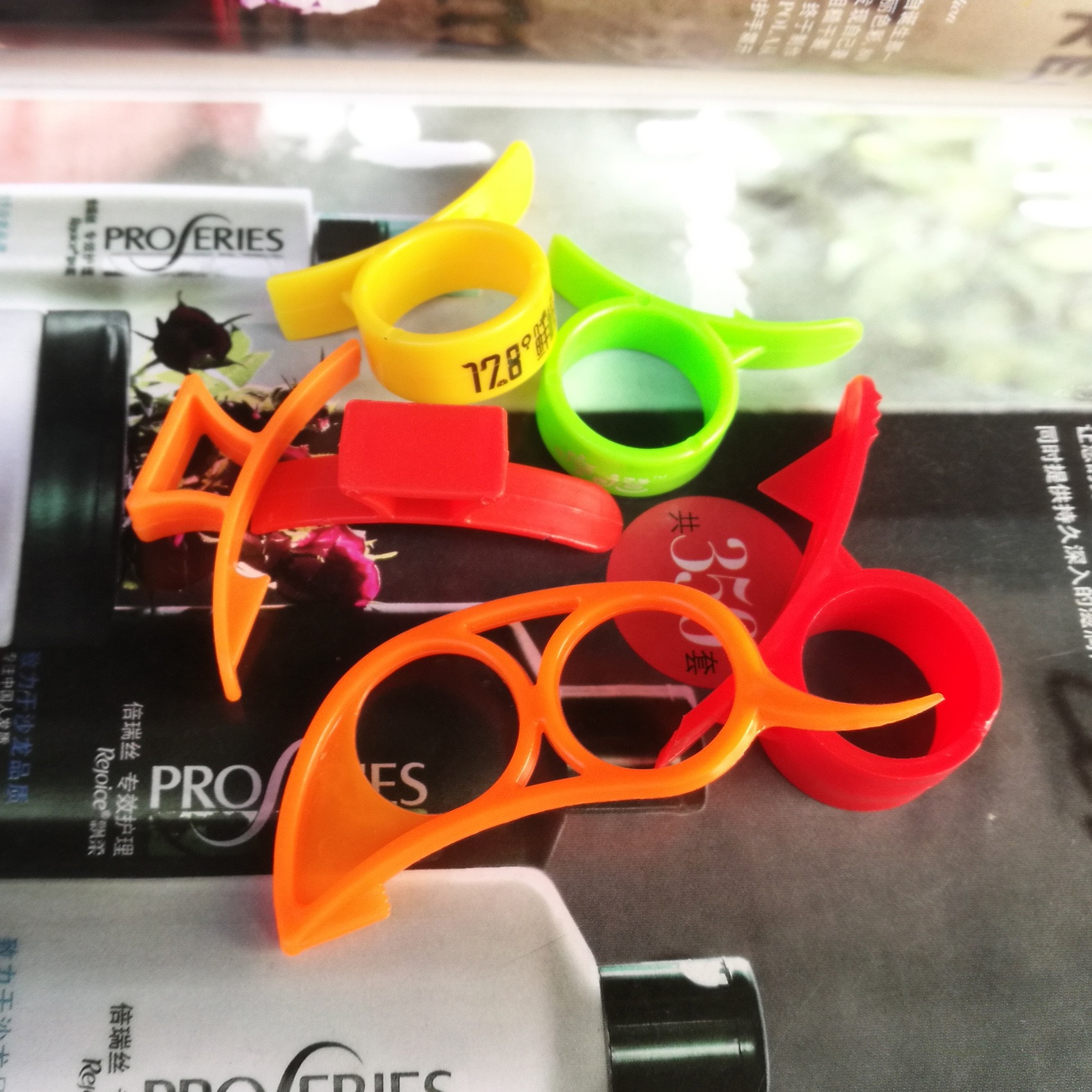 Processing and Customization of Multifunctional Fruit Opener, Double-Hole Ring Orange Opener, Orange Grapefruit Fruit Peeler, Printable Logo